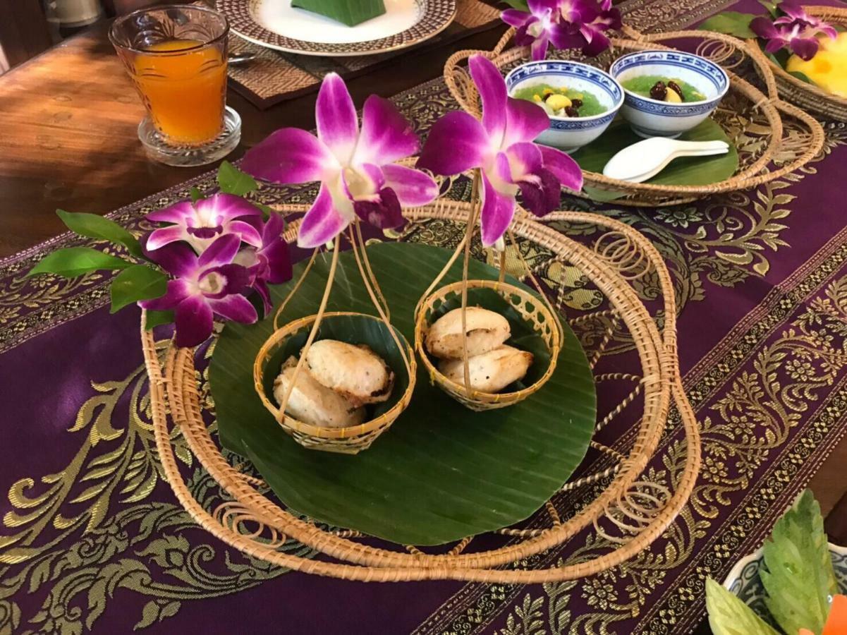 Ssip Boutique Dhevej Bangkok (Adults Only) Hotel Luaran gambar